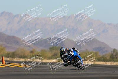 media/Nov-06-2022-SoCal Trackdays (Sun) [[208d2ccc26]]/Turn 14 (930am)/